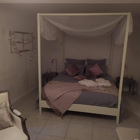 Au Temps Des Amours Bolozon Екстериор снимка